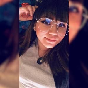 Meet your Posher, Lynette